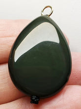 Load image into Gallery viewer, Obsidian - Rainbow Therapeutic Pendant A