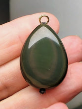 Load image into Gallery viewer, Obsidian - Rainbow Therapeutic Pendant E