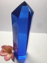 Load image into Gallery viewer, Blue Violet Andara Crystal Generator 9inch