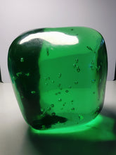 Load image into Gallery viewer, Green (Emerald Shift) Andara Crystal 3.835kg
