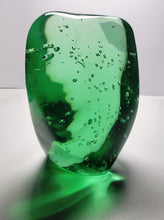 Load image into Gallery viewer, Green (Emerald Shift) Andara Crystal 2.46kg
