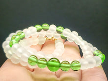 Load image into Gallery viewer, Green Ray / Heart Chakra Andara Crystal Necklace