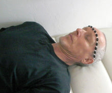 Load image into Gallery viewer, Shungite & Frosted Quartz Sinus Therapy Strand