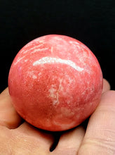 Load image into Gallery viewer, Thulite Sphere 112g