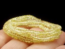 Load image into Gallery viewer, Sapphire - Yellow (Yellow / Green) EO++ 2.5-4mm 20inch 41.55ct