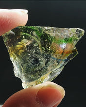 Load image into Gallery viewer, Andara Crystal Multi colored piece - Traditional - 26g*