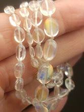 Load image into Gallery viewer, Moonstone - Madagascar Rainbow Flash EO++ oval 21.75inch