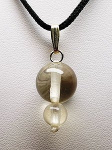 Gold - Light Andara Crystal Pendant (1 x 8mm & 14mm)