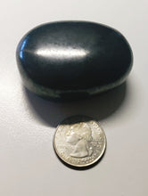 Load image into Gallery viewer, Shungite Therapeutic Hand / Palm Piece 98gA
