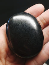 Load image into Gallery viewer, Shungite Therapeutic Hand / Palm Piece 98gA