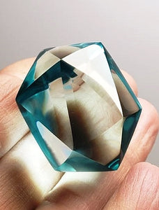 Aqua Andara Crystal Icosahedron 32g
