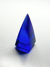 Load image into Gallery viewer, Blue Violet Andara Crystal Nubian Pyramid 1.5in x .75in