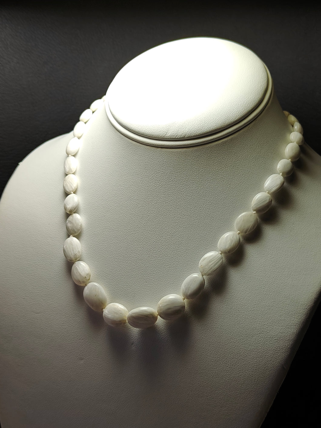 Scolecite EO+ 6x7-12.5x13mm 17inch
