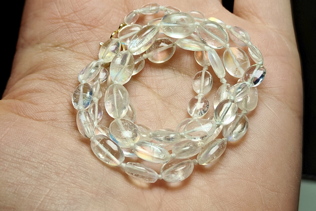 Moonstone - Madagascar Rainbow Flash EO+ oval 17.75inch