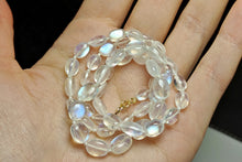 Load image into Gallery viewer, Moonstone - Blue Flash  EO+ oval 17.5inch