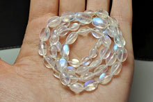 Load image into Gallery viewer, Moonstone - Blue Flash  EO+ oval 19inch
