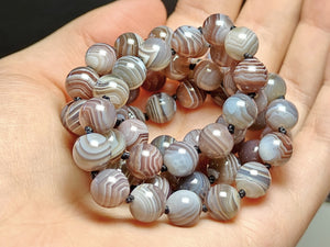 Agate - Botswana EO+ 8+mm 25.5inch