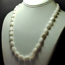 Load image into Gallery viewer, Scolecite EO+ 6.5x9.5-12.5-16mm 21.25inch