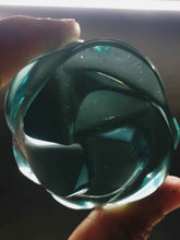 Load image into Gallery viewer, Aqua Andara Crystal Rose