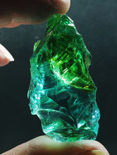 Load image into Gallery viewer, Bi-Color Aqua w/shaman Traditional Andara Crystal 46g
