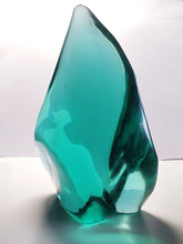 Load image into Gallery viewer, ***AS IS *** Teal Polished Andara Crystal 7.46kg