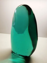 Load image into Gallery viewer, Bi-color Aqua w/ Shaman Polished Andara Crystal 1.145kg