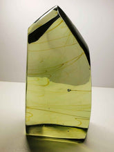 Load image into Gallery viewer, Bi-color Green w/ Shaman Polished Andara Crystal 1.065kg