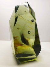 Load image into Gallery viewer, Bi-color Green w/ Shaman Polished Andara Crystal 1.275kg