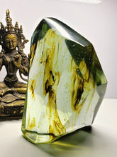 Load image into Gallery viewer, Bi-color Green w/ Shaman Polished Andara Crystal 856g