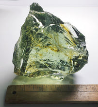 Load image into Gallery viewer, Bi-color Green w/ Shaman Traditional Andara Crystal 886g