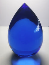 Load image into Gallery viewer, Blue Andara Crystal Pointed Egg