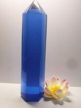 Load image into Gallery viewer, Blue Violet Andara Crystal Generator 9inch