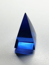 Load image into Gallery viewer, Blue Andara Crystal Nubian Pyramid 1.5in x .75in