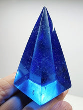 Load image into Gallery viewer, Blue Andara Crystal Nubian Pyramid 2.5in x 1.25in