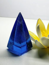 Load image into Gallery viewer, Blue Andara Crystal Nubian Pyramid 2.5in x 1.25in