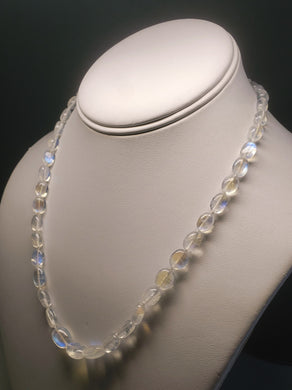 Moonstone - Blue Flash  EO+ oval 18.5inch