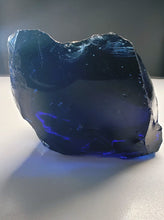 Load image into Gallery viewer, Blue / Indigo  Traditional Andara Crystal 910g