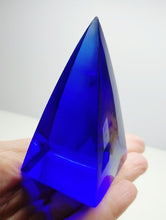 Load image into Gallery viewer, Blue Violet Andara Crystal Nubian Pyramid 3in x 1.5in