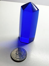 Load image into Gallery viewer, Blue Violet Andara Crystal Generator 2.5inch
