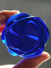 Load image into Gallery viewer, Blue Violet Andara Crystal Rose