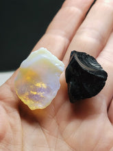 Load image into Gallery viewer, Andara Crystal Duo - Traditional - black &amp; white 16g*