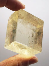 Load image into Gallery viewer, Optical Calcite - Iceland Spar Therapeutic Specimen 74g