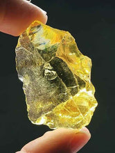 Load image into Gallery viewer, Traditional Andara Crystal Bundle chakra colors 246g*