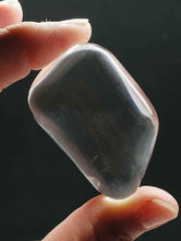 Load image into Gallery viewer, Clear Andara Crystal Hand/Palm Piece 58g