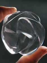 Load image into Gallery viewer, Clear (rare) Andara Crystal Rose