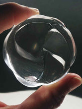 Load image into Gallery viewer, Clear Andara Crystal Rose
