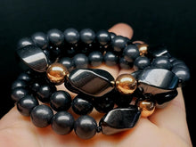 Load image into Gallery viewer, Copper with Shungite Necklace 8+mm 26.75inch