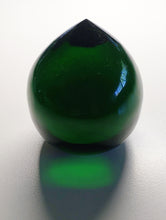 Load image into Gallery viewer, Green - Deep Andara Crystal Pointed Egg 420g