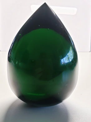 Green - Deep Andara Crystal Pointed Egg 886g