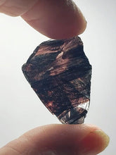Load image into Gallery viewer, Andara Crystal Dual colored piece - Traditional - 12g*